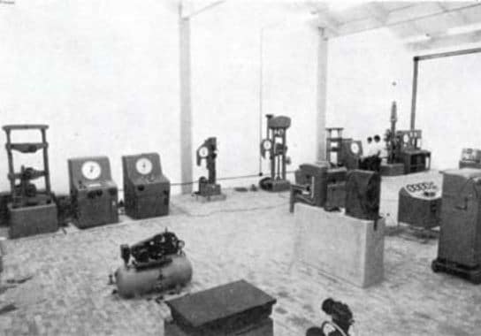 Arquivo histórico do EMC · UFSC